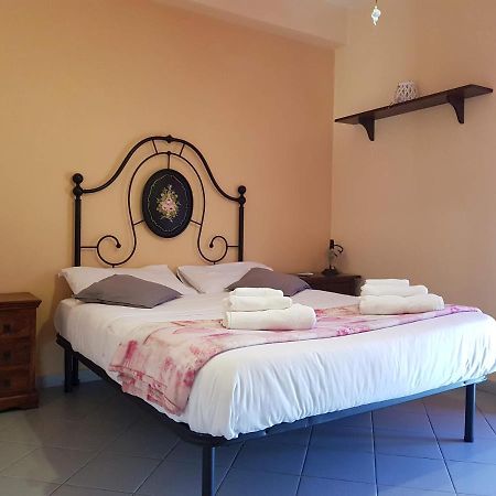 Appartement Il Tuppo - Al Centro In Cima à Messine Extérieur photo
