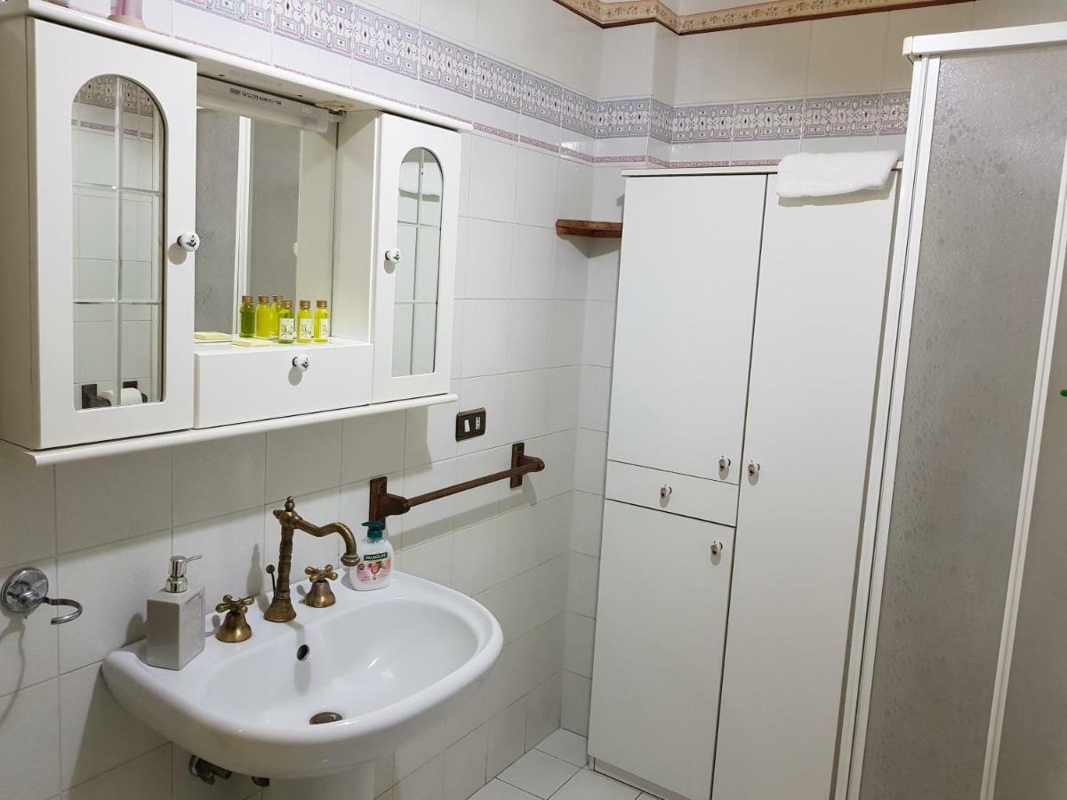 Appartement Il Tuppo - Al Centro In Cima à Messine Extérieur photo